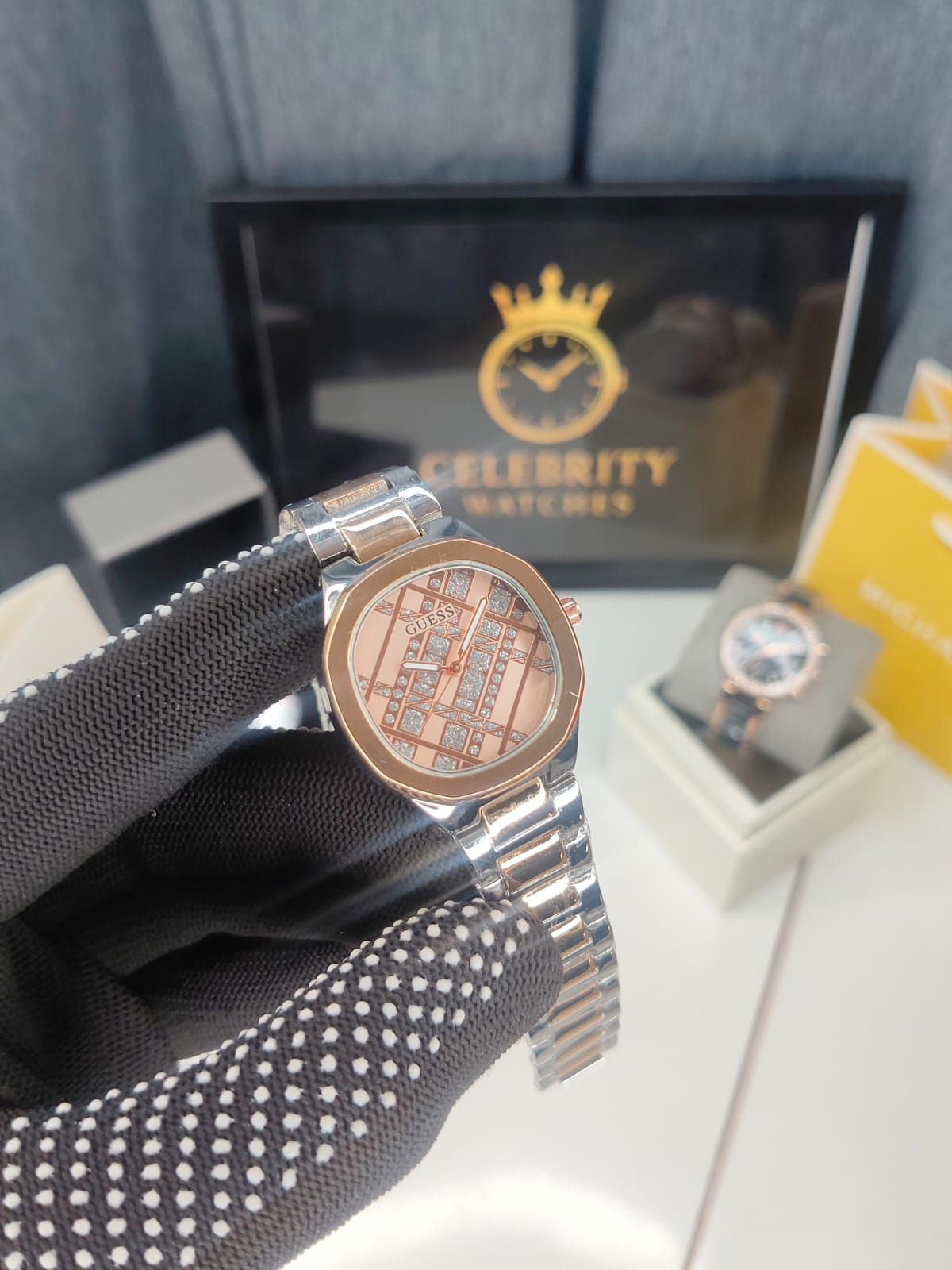 GUESSS Stainless Steel Women 32 Mm Multi Dial Analog Watch- Gw0600L1-a.. Dual tone band, Rose gold dial