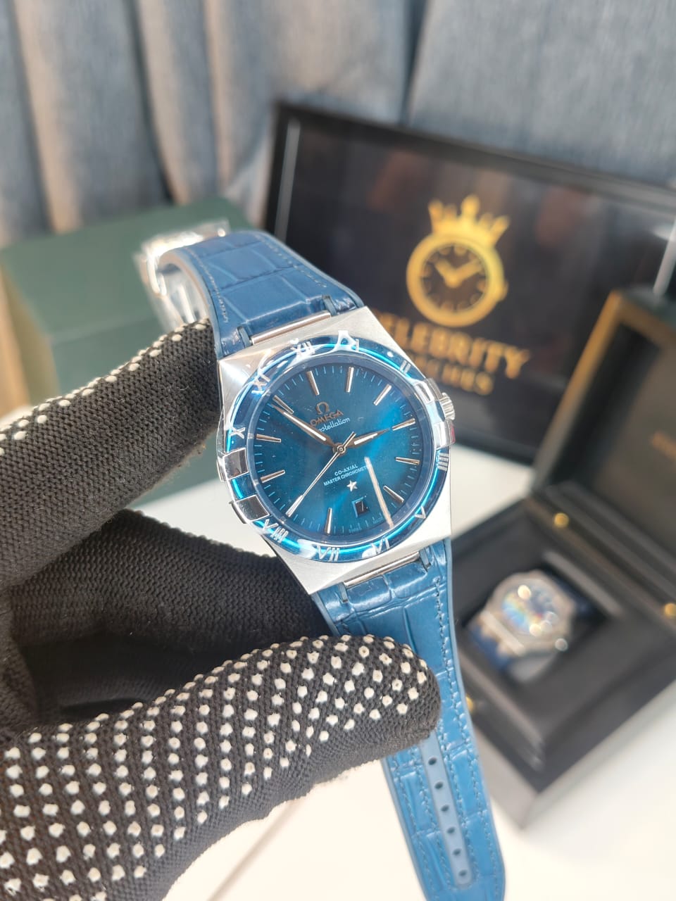 Omegaa Constellationn 41 mm, steel on leather strap Blue
