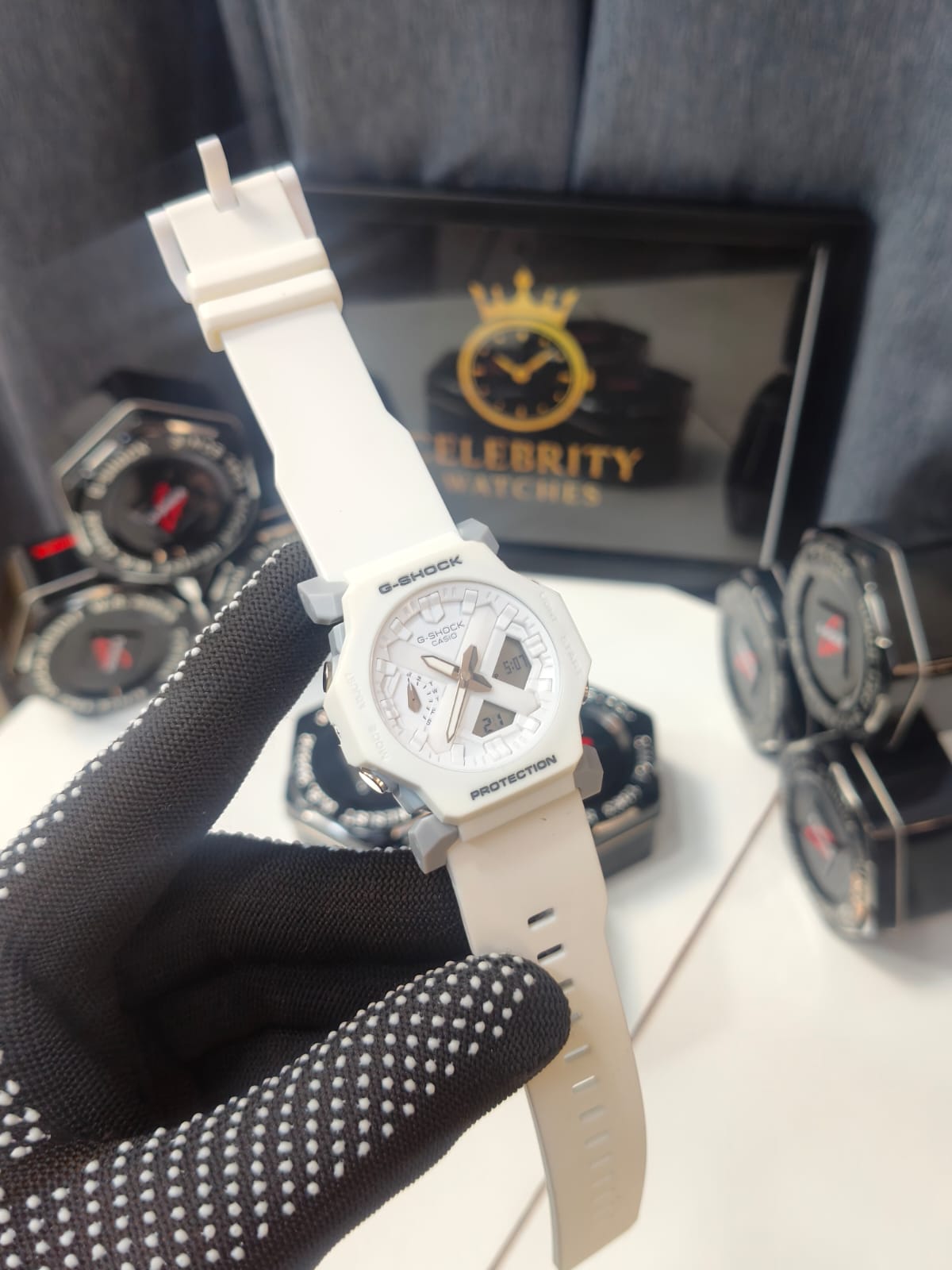 Casioo G Shockk Women's Analogue-Digital Quartz Watch with Plastic Strap GA-2300-4AER-a Classic White