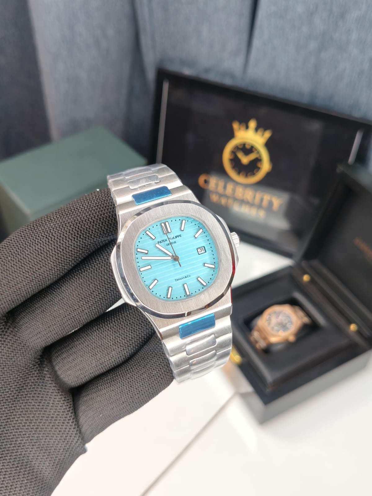 Patekk Philipp Nautiluss 5711/1A-018-a TiffanyCo Blue Dial Automatic